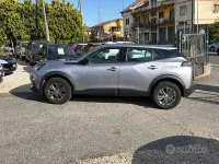 Usata Peugeot 2008 Active 131 CV (96 kW) 2021 Grigio SUV