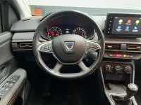 Usata Dacia Sandero Comfort 101 CV (74 kW) 2023 Arancione Utilitaria