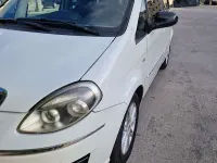 Usata Lancia Musa 77 CV (56 kW) 2011 Monovolume
