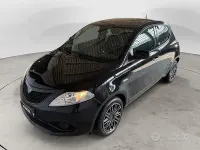 Usata Lancia Ypsilon 69 CV (50 kW) 2021 Nero Utilitaria