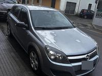Usata Opel Astra 90 CV (66 kW) 2007 Berlina