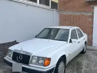 Usata Mercedes 200 122 CV (89 kW) 1990 Bianco Berlina