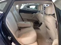 Usata Maserati Quattroporte 250 CV (183 kW) 2014 Bluazzurro Berlina