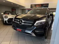 Usata Mercedes GLE250 204 CV (150 kW) 2015 Nero Station wagon