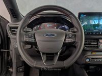 Begagnad Ford Focus ST-Line 158 HK (116 kW) 2023 Grå Kombi