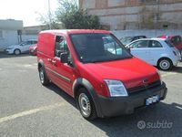 Usata Ford Transit S 75 CV (55 kW) 2004 Rosso pastello Monovolume