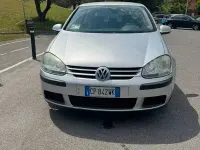 Usata VW Golf IV 105 CV (77 kW) 2004 Berlina