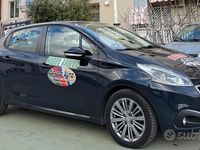 Usata Peugeot 208 75 CV (55 kW) 2017 Grigio Utilitaria
