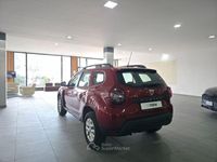 Usata Dacia Duster Comfort 101 CV (74 kW) 2022 Rosso SUV