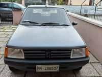 Usata Peugeot 205 54 CV (39 kW) 1994 Grigio Berlina