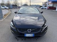 Usata Volvo S60 Summum 120 CV (88 kW) 2016 Nero Berlina