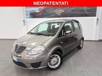 Usata Lancia Musa 95 CV (69 kW) 2008 Marrone Monovolume