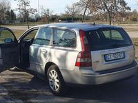 Usata Volvo V50 Momentum 136 CV (100 kW) 2006 Argento Station wagon