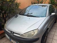 Usata Peugeot 206 CC 109 CV (80 kW) 2003 Grigio Cabrio