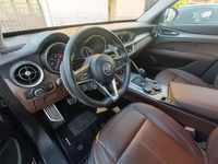 Usata Alfa Romeo Stelvio 209 CV (153 kW) 2017 Blu/azzurro SUV