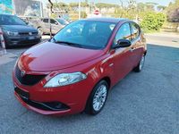 Usata Lancia Ypsilon Silver 69 CV (50 kW) 2021 Rosso Utilitaria