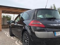 Usata Renault Mégane II 100 CV (73 kW) 2004 Nero Utilitaria