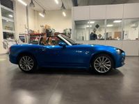 Usata Fiat 124 Spider Lusso 140 CV (102 kW) 2017 Blu Cabrio