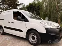 Usata Citroën Berlingo 99 CV (72 kW) 2018 Bianco Monovolume