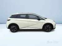 Nuova BYD Dolphin Design 2026 Bianco Utilitaria