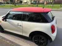 Usata Mini ONE 75 CV (55 kW) 2016 Bianco Utilitaria