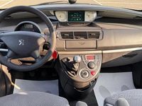 Usata Peugeot 807 136 CV (100 kW) 2012 Grigio Monovolume