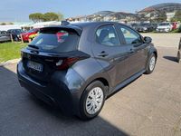 Usata Toyota Yaris Hybrid Active 92 CV (67 kW) 2022 Grigio Berlina
