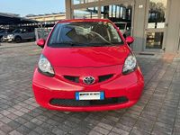 Usata Toyota Aygo 68 CV (50 kW) 2008 Rosso Utilitaria