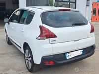 Usata Peugeot 3008 120 CV (88 kW) 2015 Bianco Station wagon