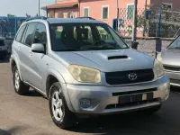 Usata Toyota RAV4 116 CV (85 kW) 2004 Grigio SUV