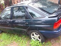 Usata Ford Escort 90 CV (66 kW) 1997 Verde Berlina