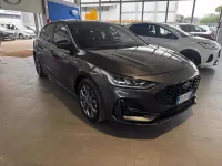 Usata Ford Focus ST-Line 125 CV (91 kW) 2023 Grigio Berlina