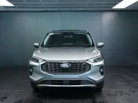 Usata Ford Kuga Titanium 179 CV (131 kW) 2025 Argento SUV