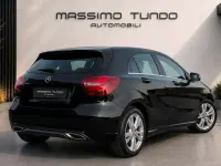 Usata Mercedes A180 109 CV (80 kW) 2017 Nero Utilitaria