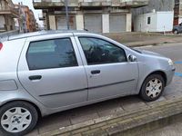 usata Fiat Punto 5 porte grigia benzina/gpl