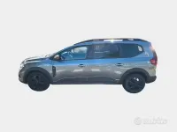 Usata Dacia Jogger Extreme 110 CV (80 kW) 2023 Grigio scuro Monovolume