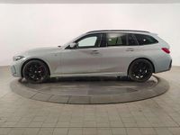 Usata BMW 320 M Sport 190 CV (139 kW) 2024 Brooklyn grey metallizzato Station wagon