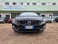 Usata Volvo V60 120 CV (88 kW) 2018 Station wagon