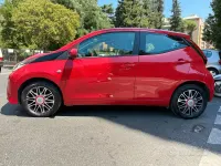 Usata Toyota Aygo 72 CV (52 kW) 2021 Rosso Utilitaria