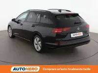Usata VW Golf VIII Life 150 CV (110 kW) 2024 Nero Station wagon