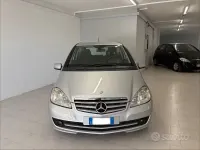 Usata Mercedes A160 Elegance 95 CV (69 kW) 2010 Grigio Coupé