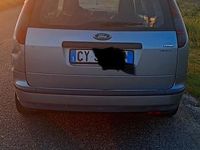 Usata Ford Focus 90 CV (66 kW) 2005 Grigio Station wagon