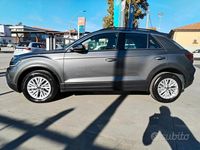 Usata VW T-Roc Life 150 CV (110 kW) 2022 Grigio SUV