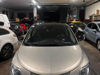 Usata Lancia Ypsilon 69 CV (50 kW) 2012 Oro Utilitaria