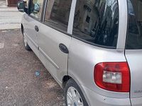 Usata Fiat Multipla 120 CV (88 kW) 2005 Grigio Monovolume