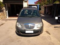 Usata Lancia Musa 101 CV (74 kW) 2005 Marrone Monovolume