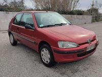 Usata Peugeot 106 60 CV (44 kW) 1998 Rosso Utilitaria