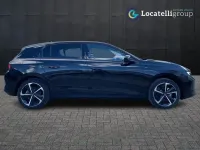 Usata Opel Astra Business Elegance 131 CV (96 kW) 2024 Nero Utilitaria