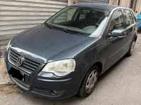Usata VW Polo Sportline 69 CV (50 kW) 2007 Grigio Utilitaria