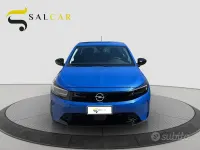 Usata Opel Corsa 101 CV (74 kW) 2024 Blu Utilitaria